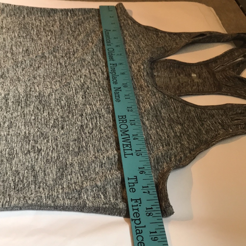 Avia gray racer back tank top size medium - Picture 6 of 9